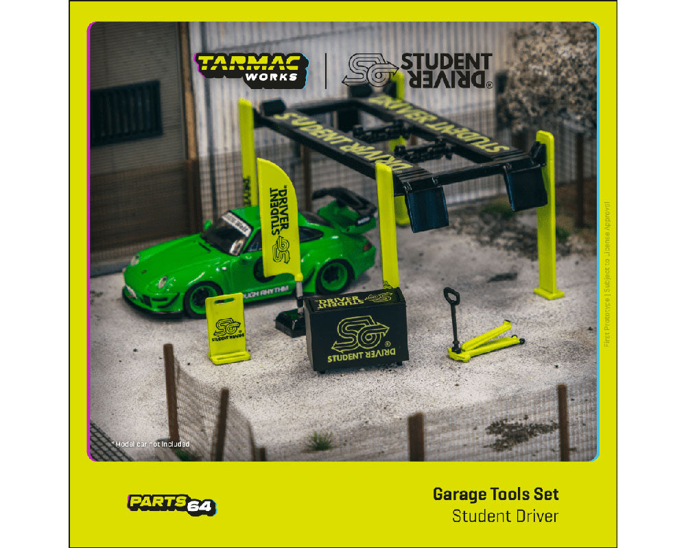 (Pre-order) Tarmac Works 1:64 Garage Tools Set Student Driver